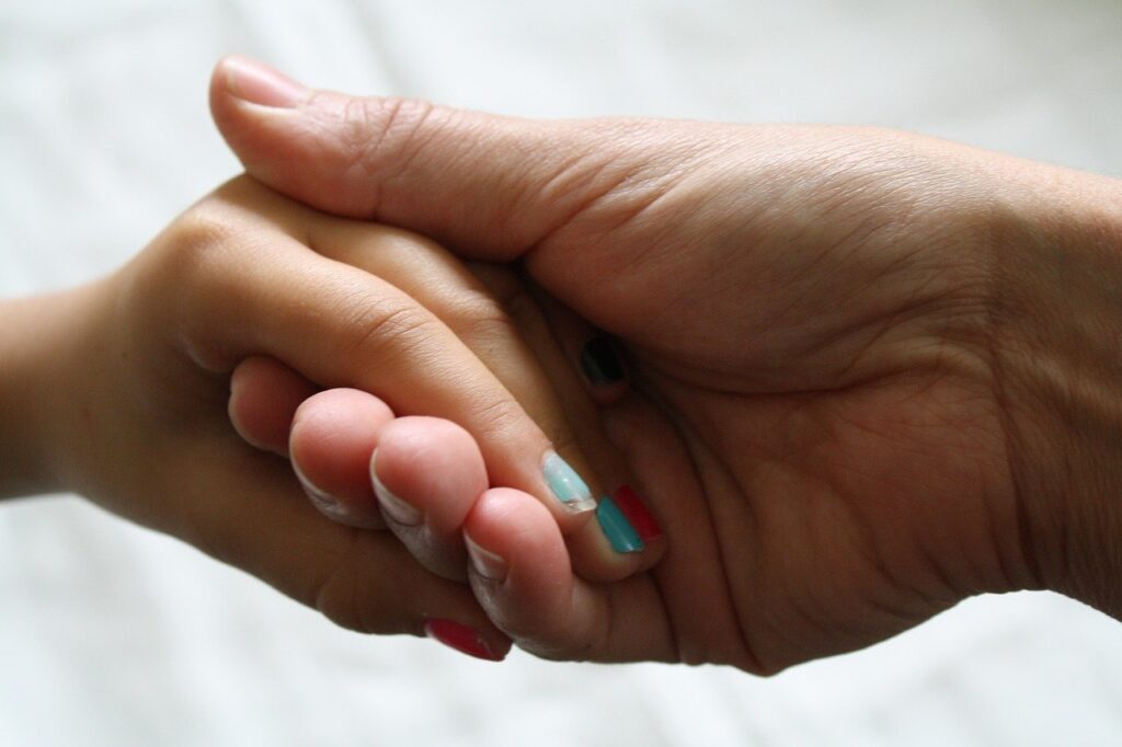 mani padre figlia